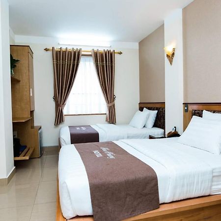 האי פונג Hoa Phuong Hotel מראה חיצוני תמונה