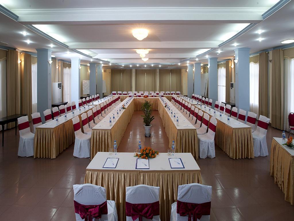 האי פונג Hoa Phuong Hotel מראה חיצוני תמונה